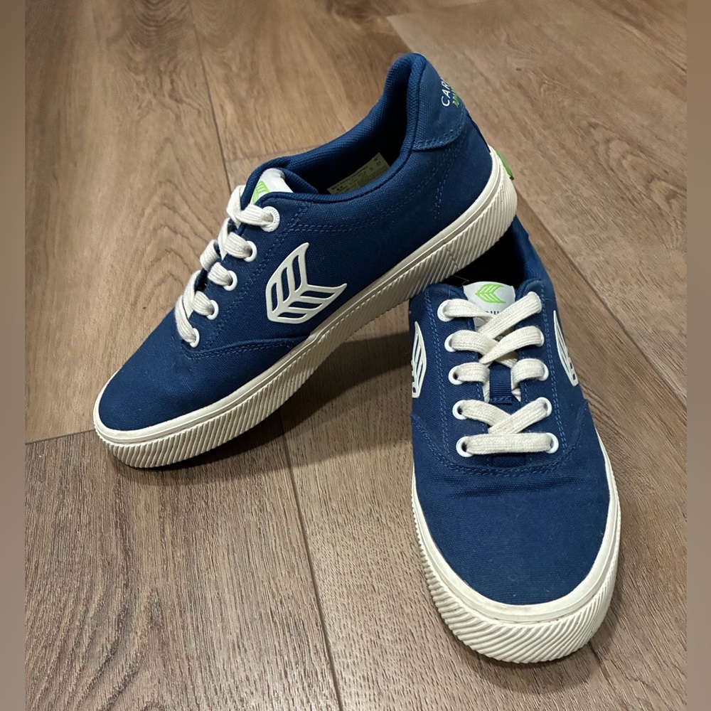 Cariuma Naioca low-top skate sneakers in blue canvas sz 8.5 - Picture 2 of 6